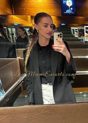 Selfie of Mila, beautiful brunette model