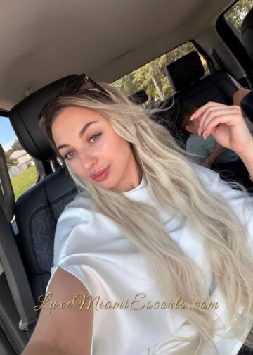 Selfie of beautiful blonde model Irina