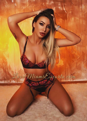 Professional photo of Miami model Adita posing in sexy lingerie